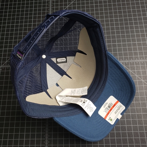 PATAGONIA P-6 LABEL LOPRO UNTRUCKER HAT - STONE BLUE - Picture 6 of 8